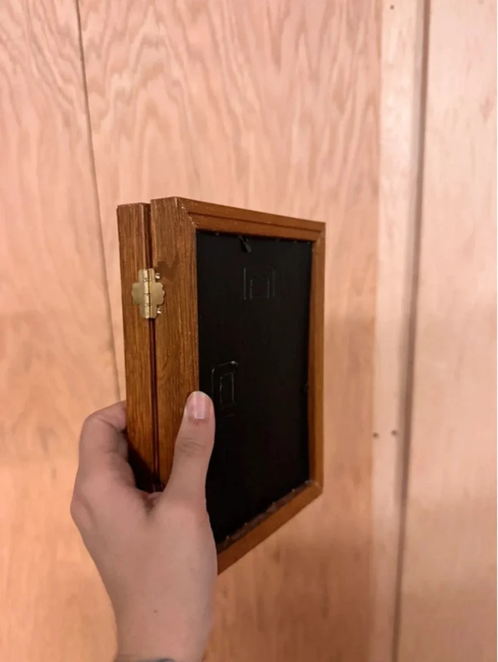Folding oak picture frame